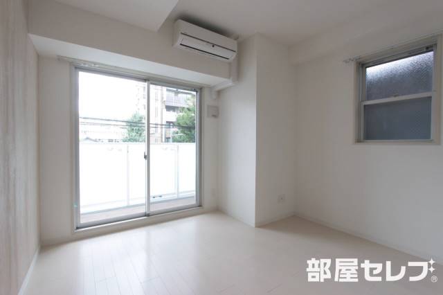 居室・リビング　※２０６号室参照