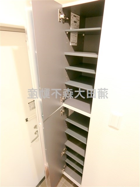 その他設備　玄関収納