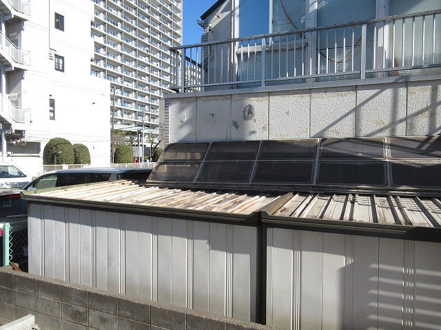 眺望　全面は建物となり人通りのない眺望になります。