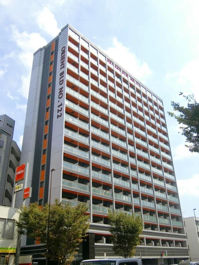 福岡市中央区清川のマンションの建物外観
