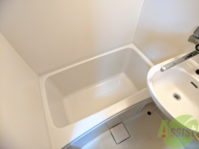 バス・シャワールーム　疲れた一日はお風呂にゆっくり浸かりたいものです。