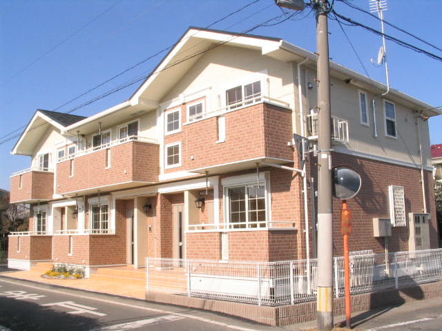 高崎市飯塚町のアパートの建物外観