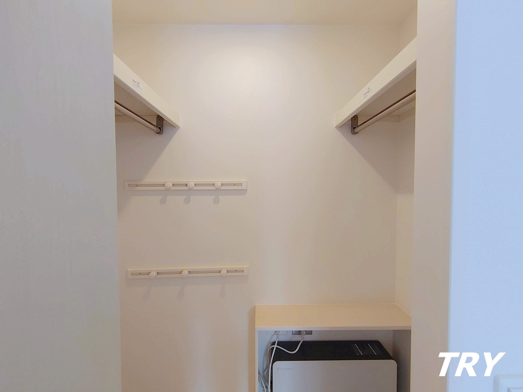 収納　ウォークインクローゼット