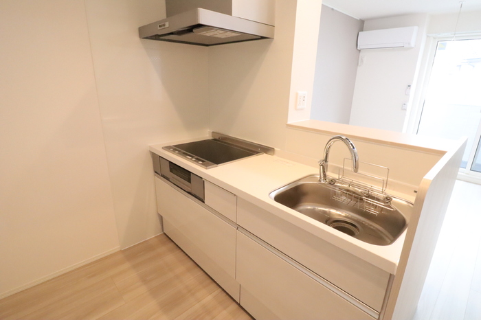 キッチン　IHシステムキッチン搭載です。