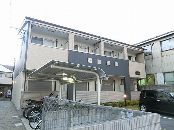 【フジパレス堺老松町２番館の建物外観】