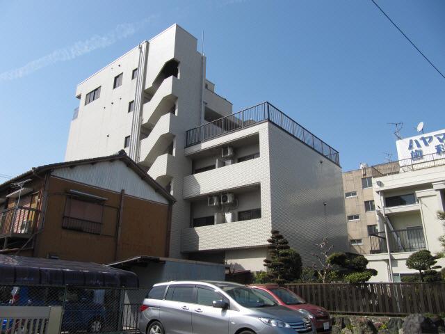 【シティハイツ名城IIの建物外観】