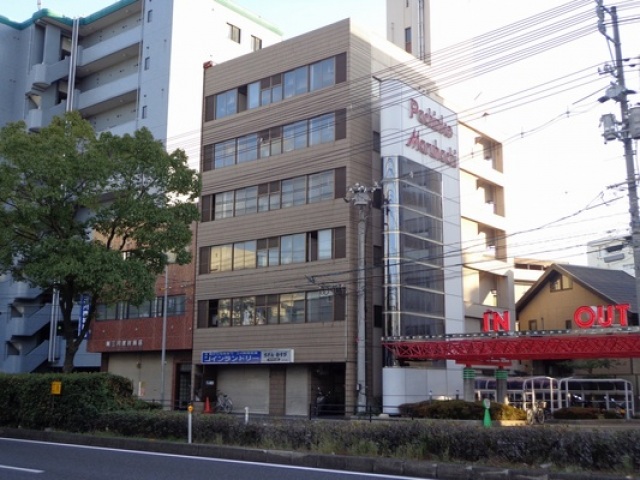 カーサ東雲の建物外観