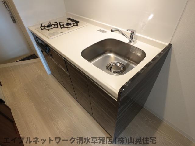 【静岡市清水区楠新田のマンションのキッチン】