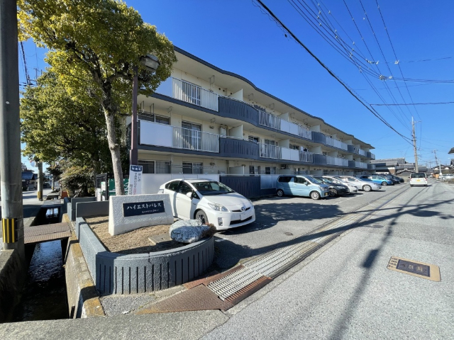 長浜市列見町のマンションの建物外観