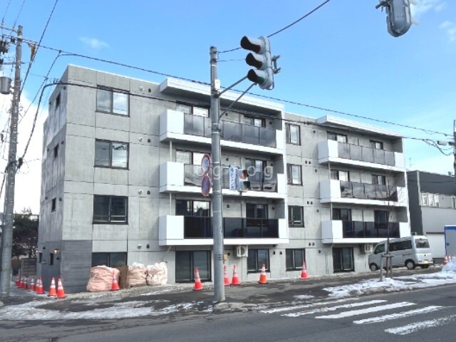 札幌市西区西町南のマンションの建物外観