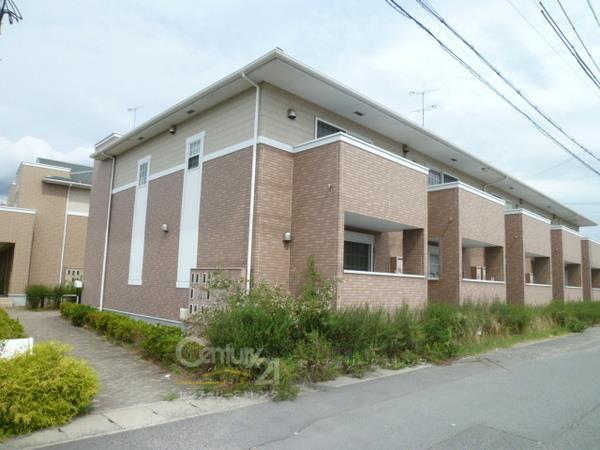 LAND PARK 横大路の建物外観