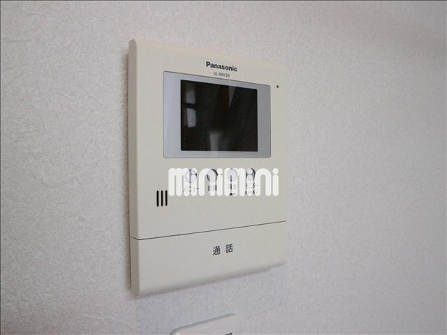 セキュリティ　モニター付きで防犯もバッチリですね