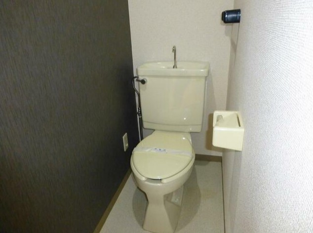 トイレ　ウォシュレット付ます