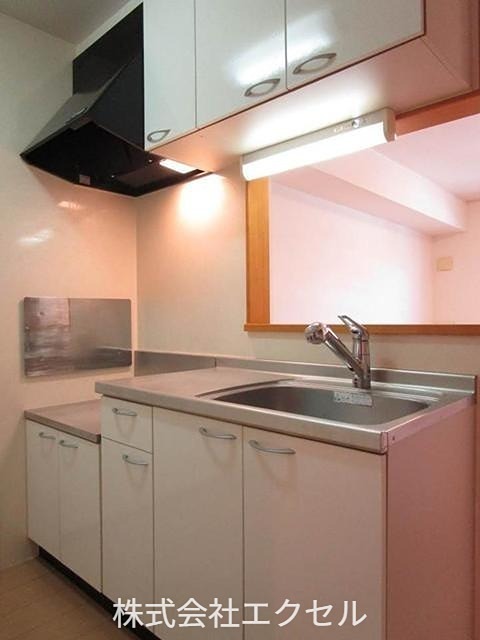 キッチン　お好きなガスコンロを設置可能です。