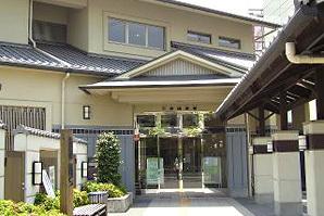 図書館　平野図書館（図書館）まで410m