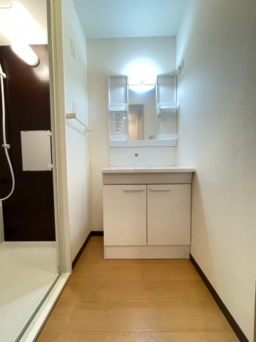 洗面設備　詳細は、RISUMO江坂本店→06-6155-7137まで♪