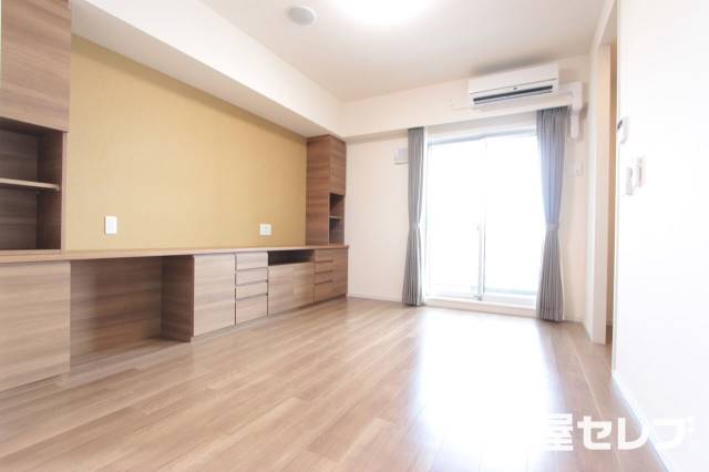 居室・リビング　内装のオシャレなお部屋です