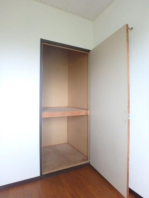 収納　図面と現状に相違がある場合には現状を優先