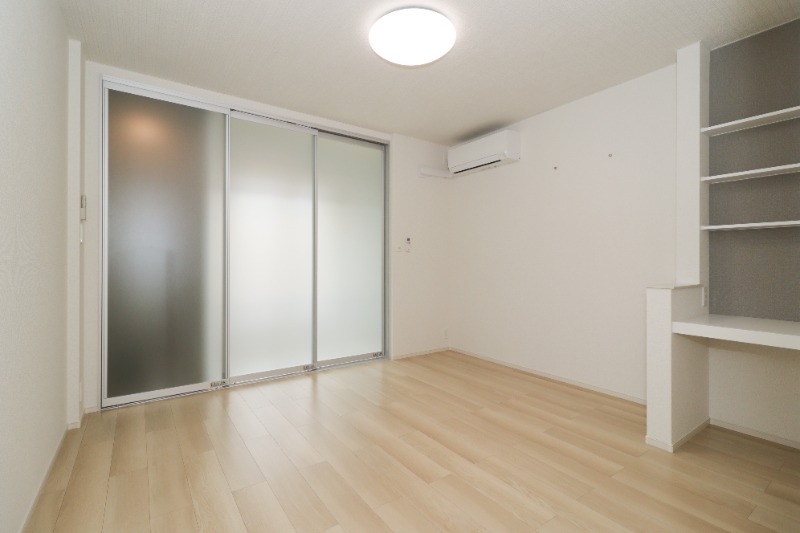 居室・リビング　図面と現状に相違がある場合には現状を優先