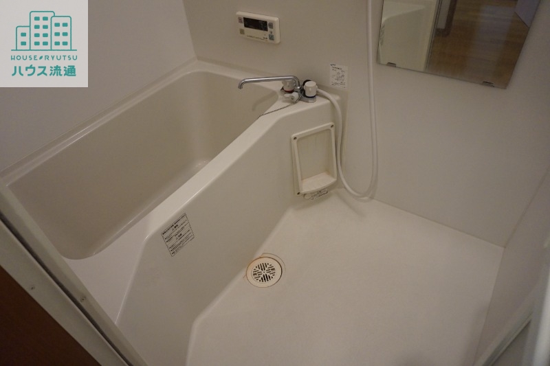 バス・シャワールーム　※別号室の写真です