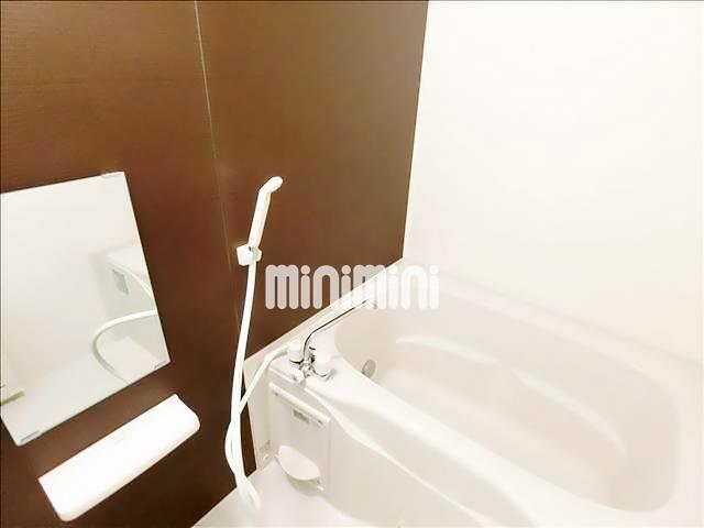 バス・シャワールーム　追焚き、浴室乾燥付きのお風呂。参考写真