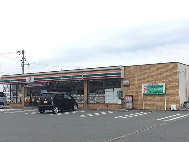 コンビニ　セブンイレブン　浜北尾野店（コンビニ）まで210m