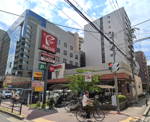 スーパー　フレスコ江坂店（スーパー）まで163m