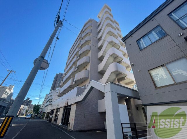 建物外観　札幌市中央区北１条西「メゾンドブーケ円山」