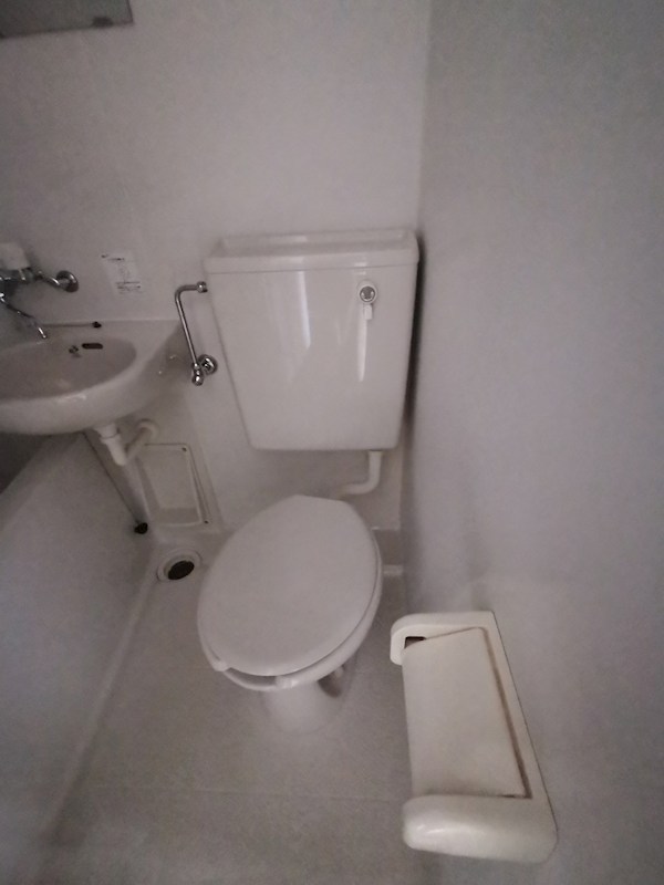 トイレ　現況優先