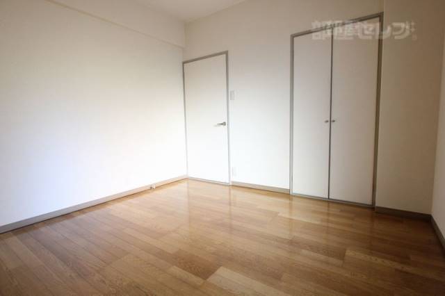 居室・リビング　※別の部屋の写真を流用しています。