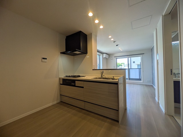 居室・リビング　同物件施工業者類似物件