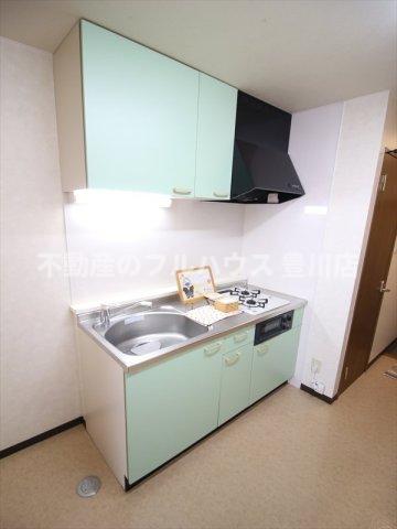 キッチン　写真は別室