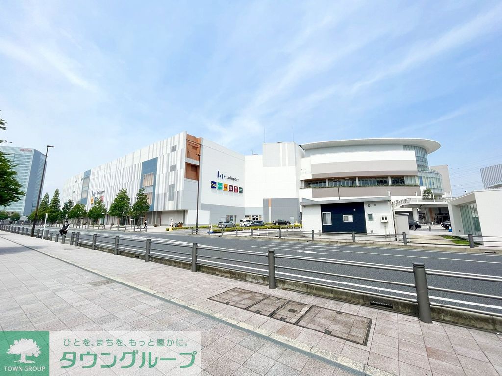 ショッピングセンター　ららぽーと海老名（ショッピングセンター）まで300m