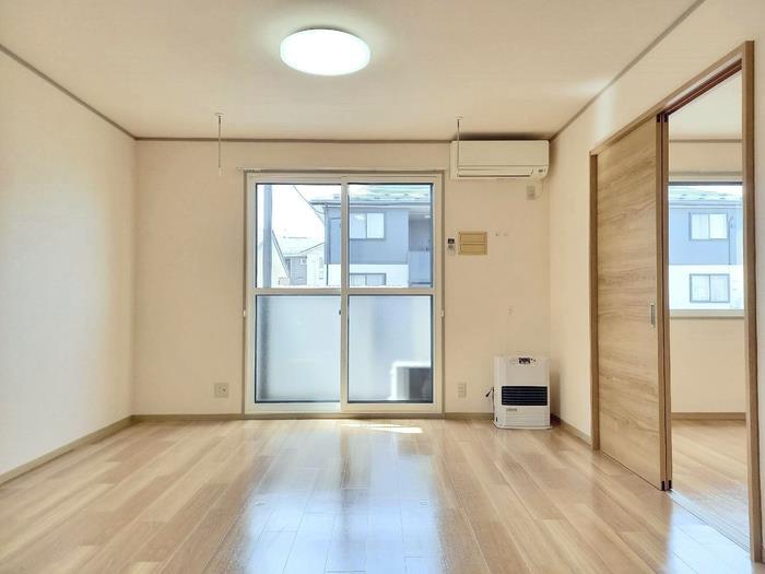 清賜知三号館_内装_0