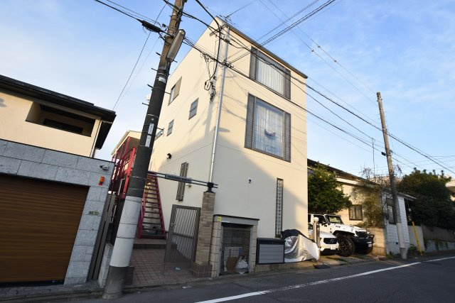 建物外観　外観は落ち着いています