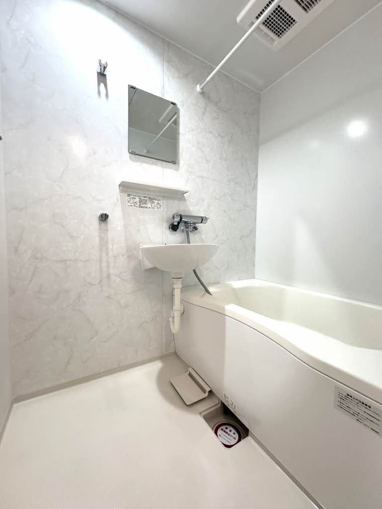 バス・シャワールーム　浴室