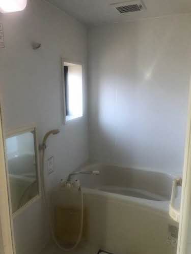 バス・シャワールーム　浴室