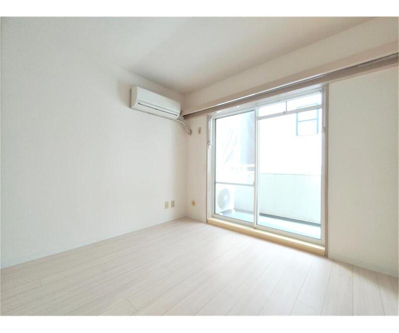 居室・リビング　※別部屋参考写真