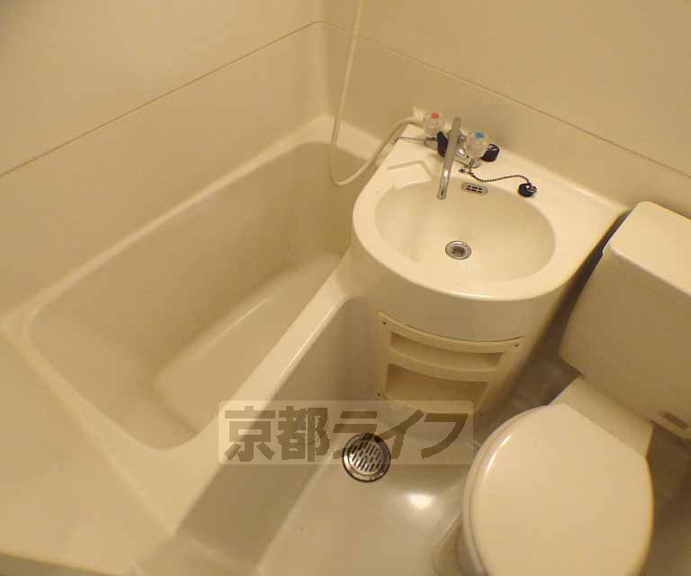 バス・シャワールーム　浴室全体です。