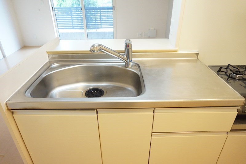 キッチン　※同アパート別部屋の参考写真です