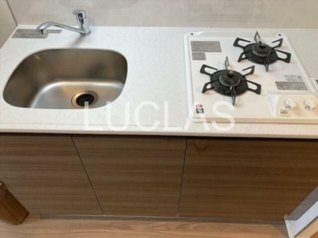 キッチン　2口コンロで使いやすいシステムキッチン♪