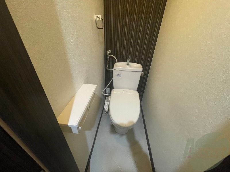 トイレ　トイレです。ウォシュレット付を探している方、おすすめです。