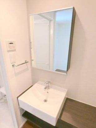 洗面設備　☆嬉しい独立洗面台☆