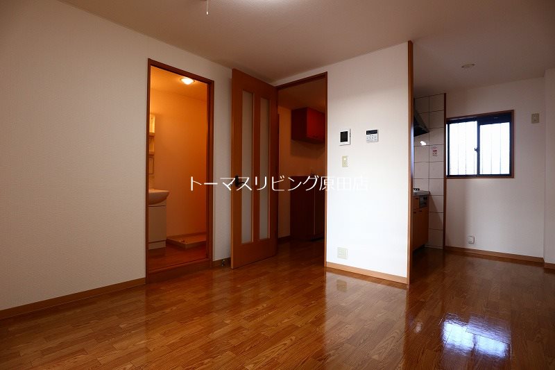 居室・リビング　202号室写真