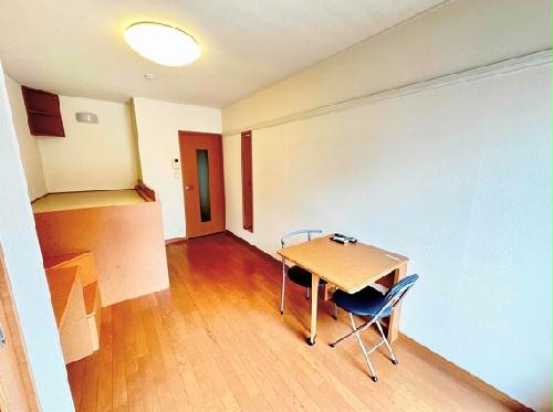 居室・リビング　備品サイズ・種類はお部屋に異なる事が御座います。