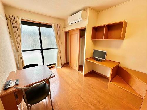 居室・リビング　備品サイズ・種類はお部屋に異なる事が御座います。