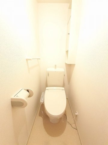 トイレ　トイレもきれいです