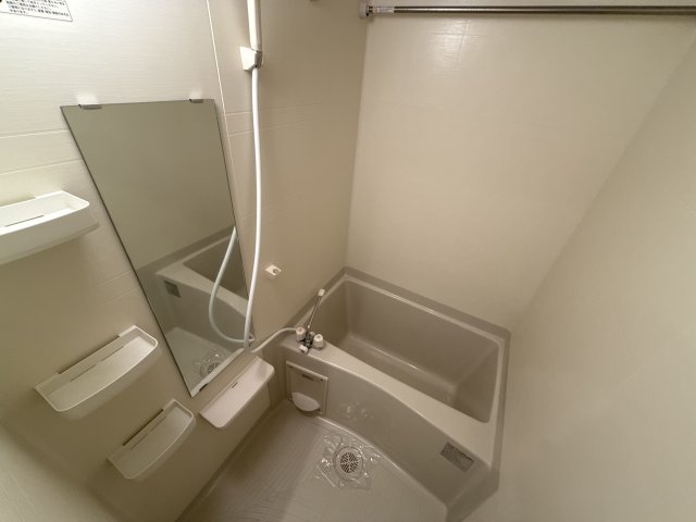 バス・シャワールーム　浴室