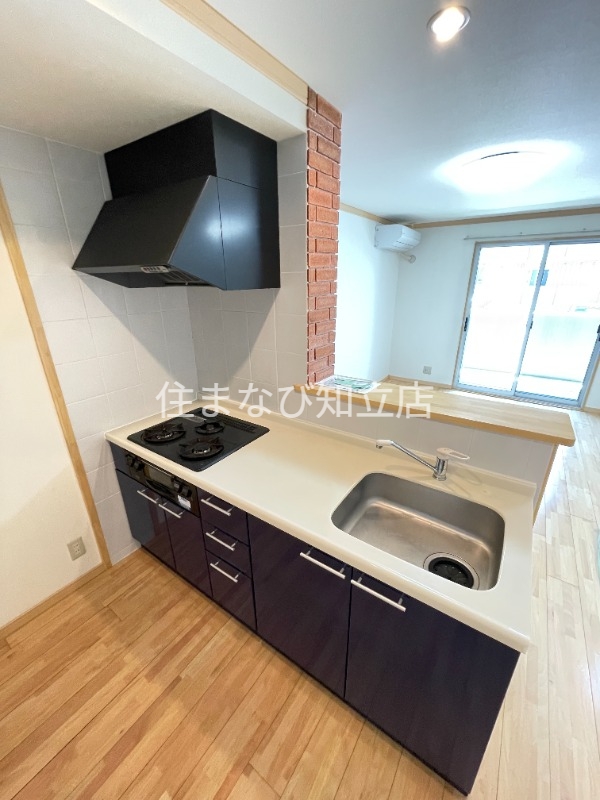 キッチン　同型別部屋写真