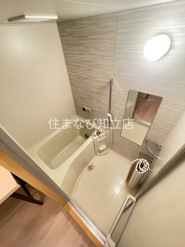 バス・シャワールーム　同型別部屋写真